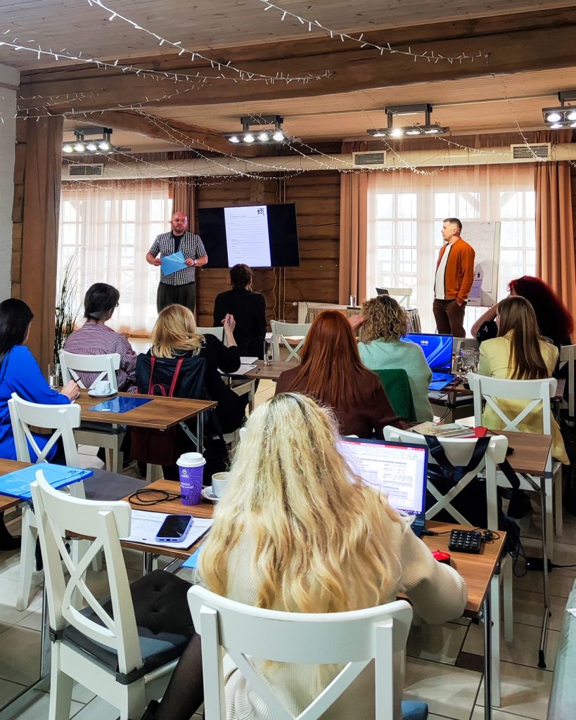 Noslēgušās apmācības par vietas zīmola un vizuālās identitātes izstrādi Gaujas lejtecei